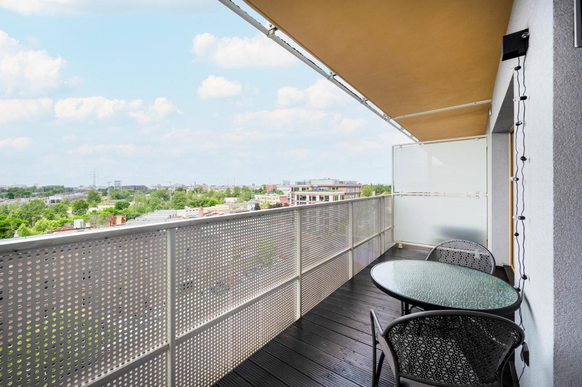 Klasyczny Apartament Z Balkonem We Wroclawiu By Noclegi Renters Esterno foto